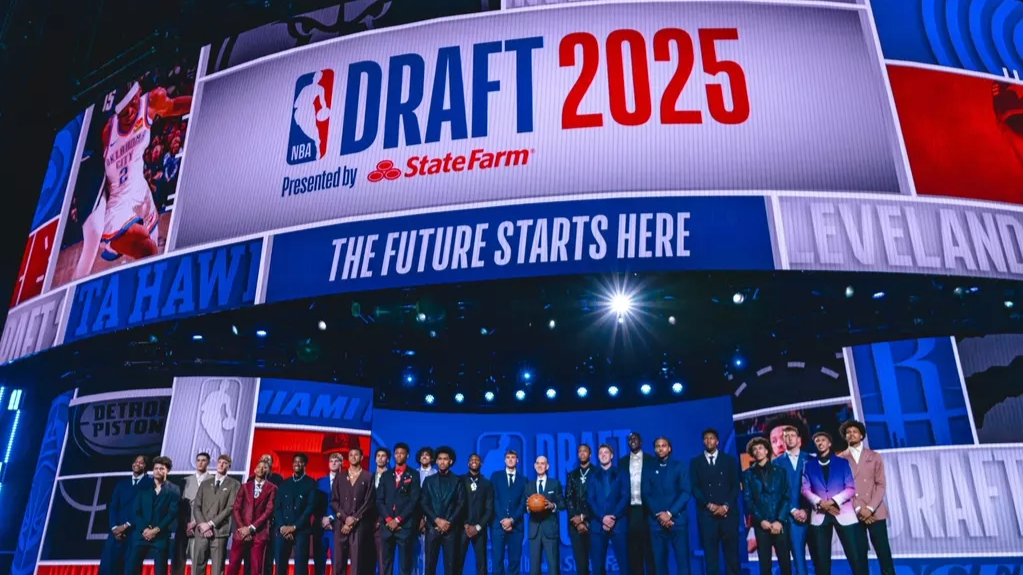 Церемонія драфту НБА 2025 на арені Barclays Center