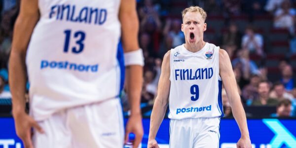 Фінляндія увійшла в історію, вперше вийшовши до півфіналу Євробаскету.