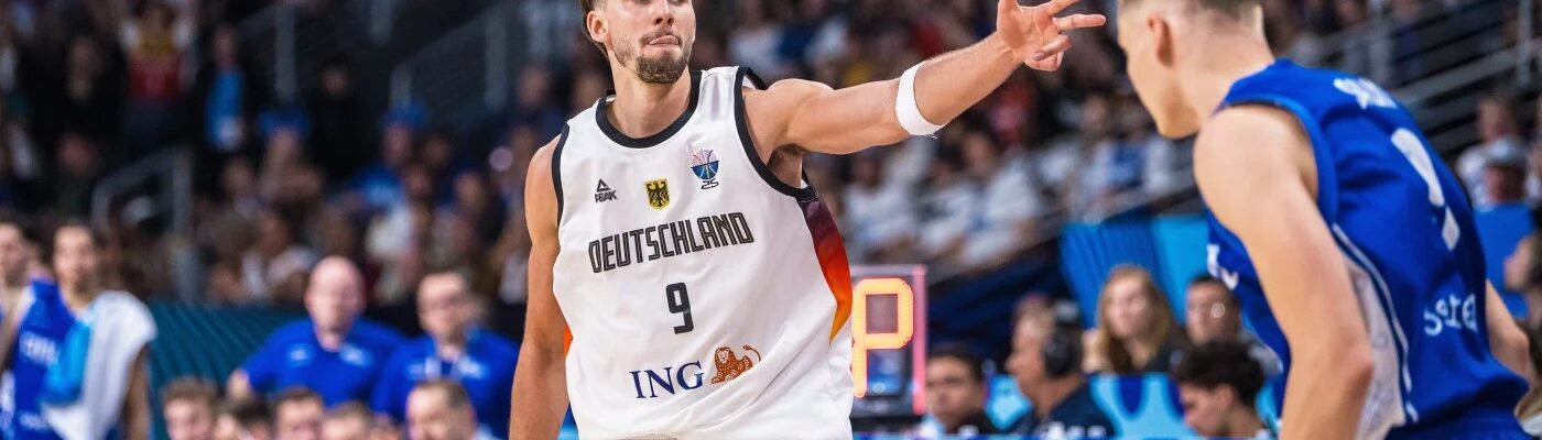 Франц Вагнер у матчі проти Фінляндії на півфіналі Євробаскету-2025