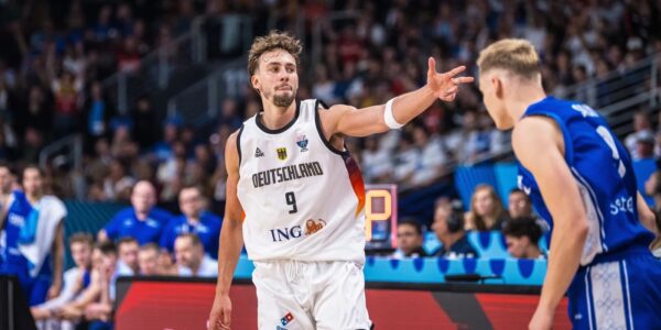Франц Вагнер у матчі проти Фінляндії на півфіналі Євробаскету-2025