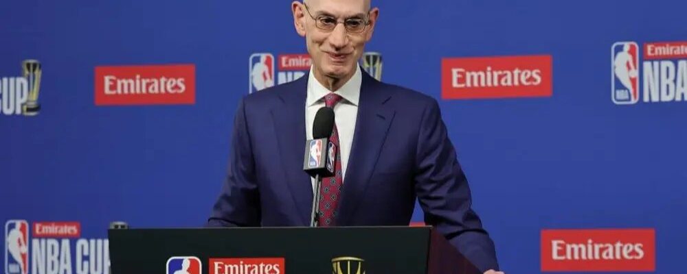 Комісар НБА Адам Сільвер заявив, що ліга, ймовірно, ухвалить рішення щодо внутрішнього розширення у 2026 році.