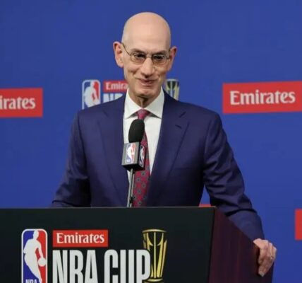 Комісар НБА Адам Сільвер заявив, що ліга, ймовірно, ухвалить рішення щодо внутрішнього розширення у 2026 році.