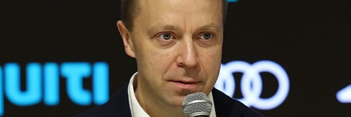 Генеральний директор Євроліги Паулюс Мотєюнас коментує плани НБА щодо запуску нового турніру в Європі.