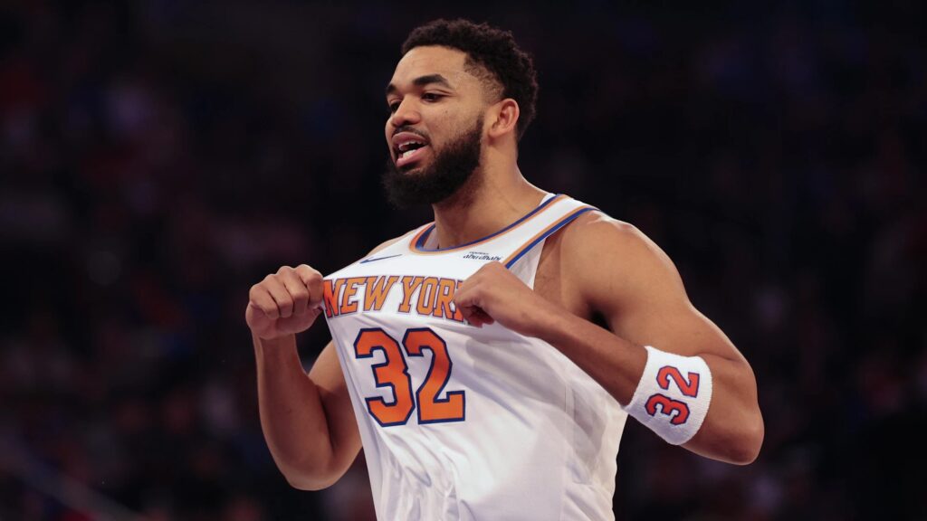 Центровий Нью-Йорк Нікс Карл-Ентоні Таунс перед матчем на Madison Square Garden.