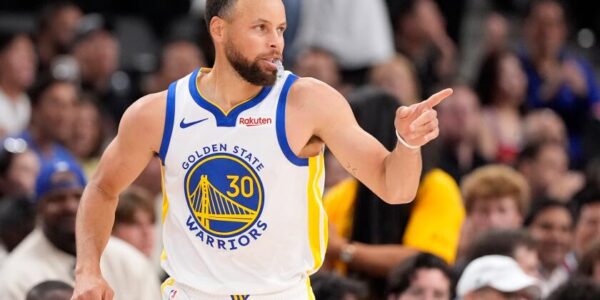 Стефен Каррі підписав історичний контракт із Li-Ning: нова ера Curry Brand та угода на 400 мільйонів доларів