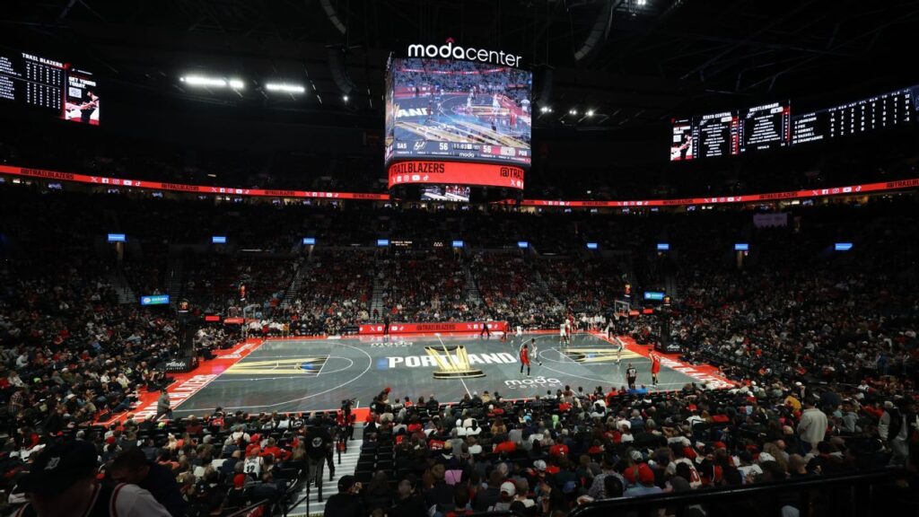 Майбутнє Moda Center: &laquo;Портленд Трейл Блейзерс&raquo; ведуть переговори про реновацію арени